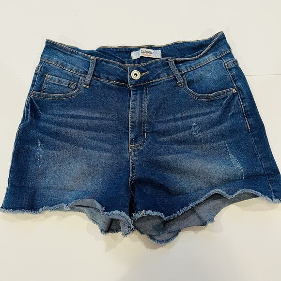 California Vintage Denim Shorts Juniors 9 Blue Jean Low Rise Distressed Cuffed - Picture 1 of 3